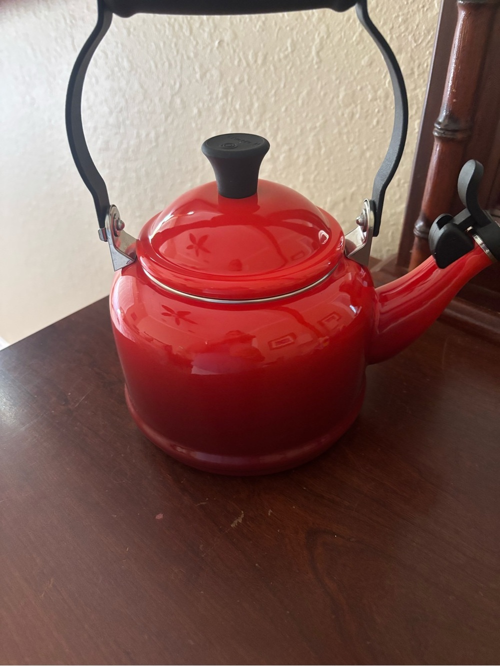 Le Creuset Demi Tea Kettle in the color Cerise (Cherry Red). ® - Picture 8 of 13